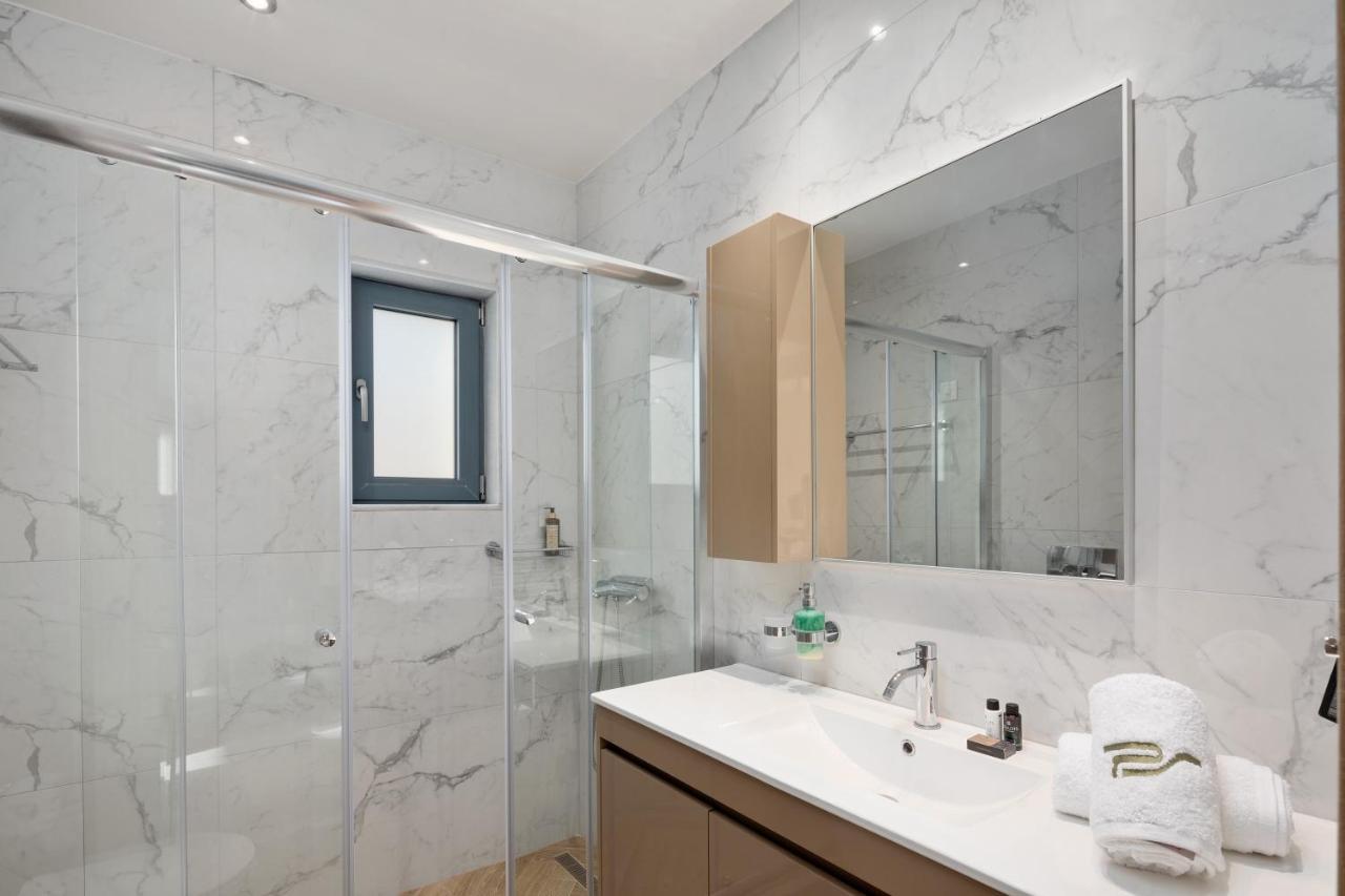 Perithia Suites Extérieur photo